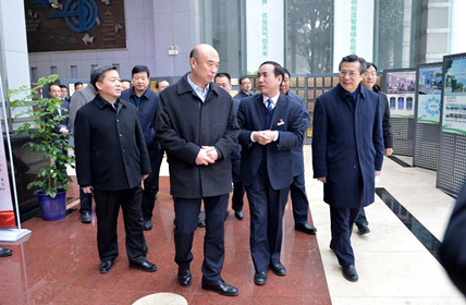 【陜鼓集團(tuán)】陜西省委副書記、省長(zhǎng)、省政府黨組書記劉國(guó)中一行蒞臨陜鼓視察指導(dǎo)工作